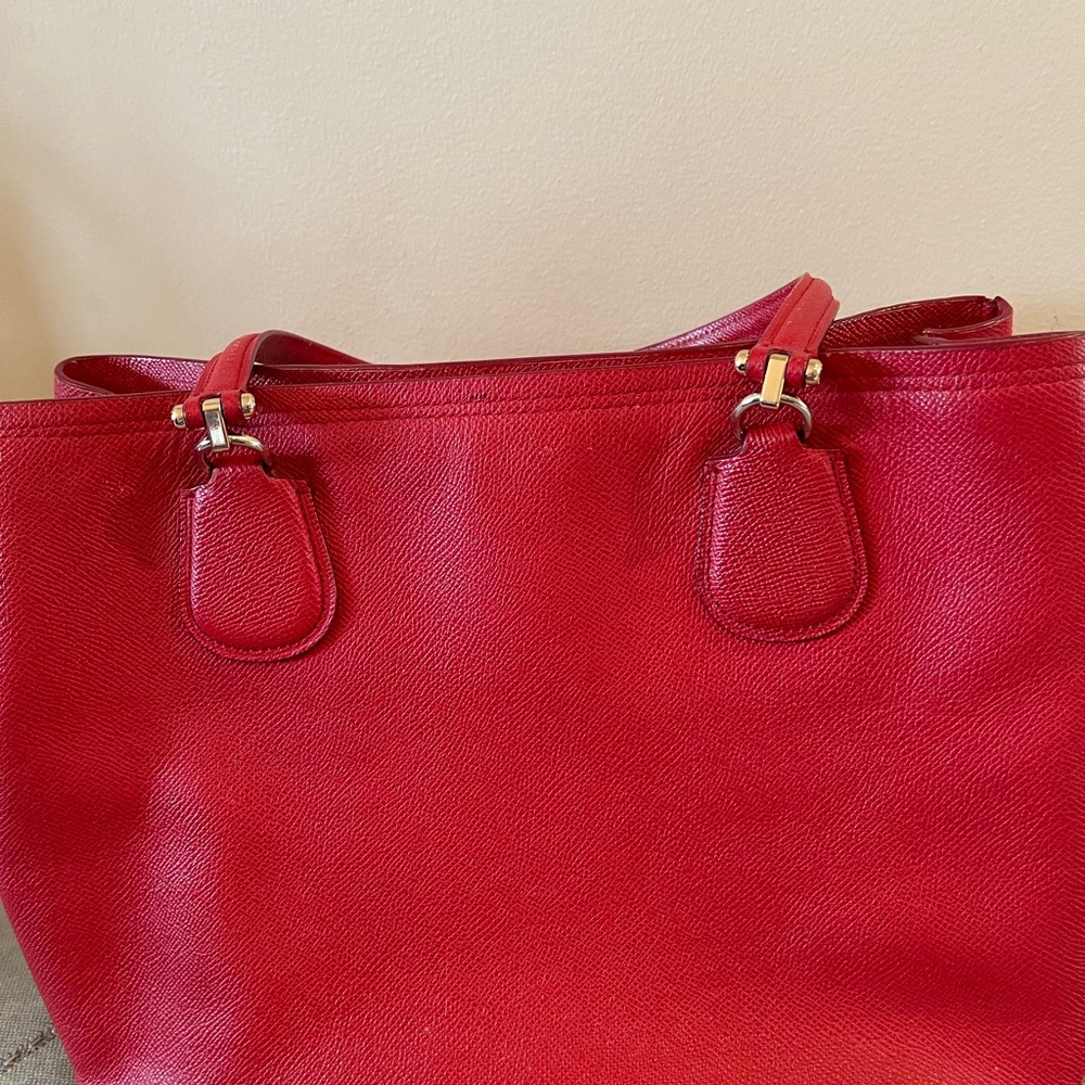 Authentic Coach Handbag - Picture 3 of 8